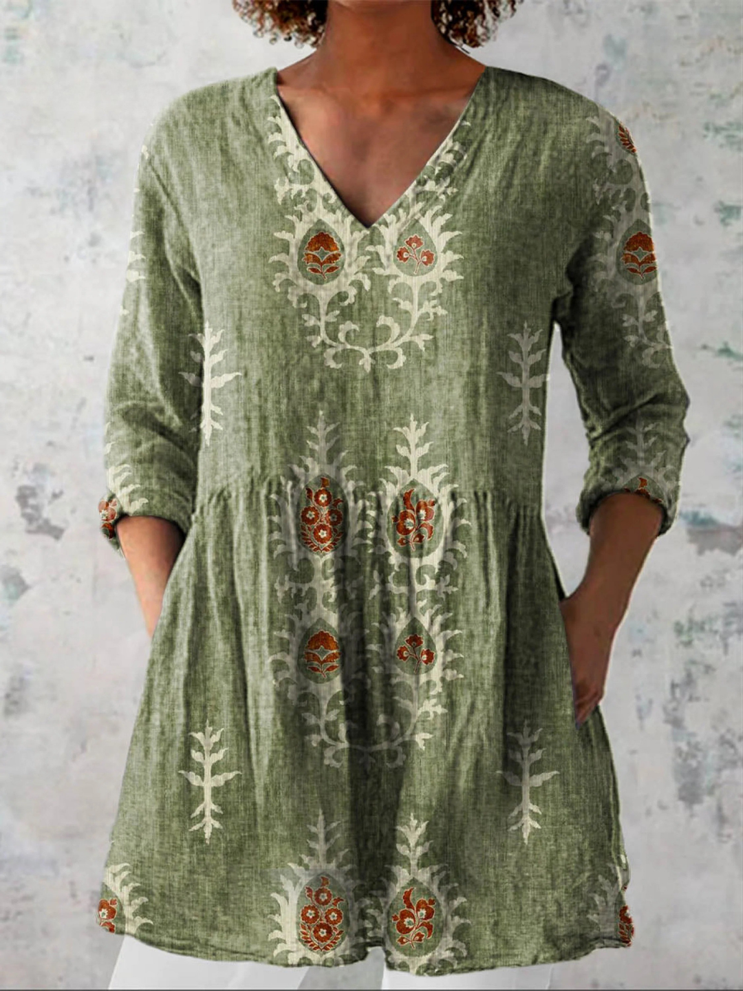 ELISE | LONG BLOUSE WITH V-NECK