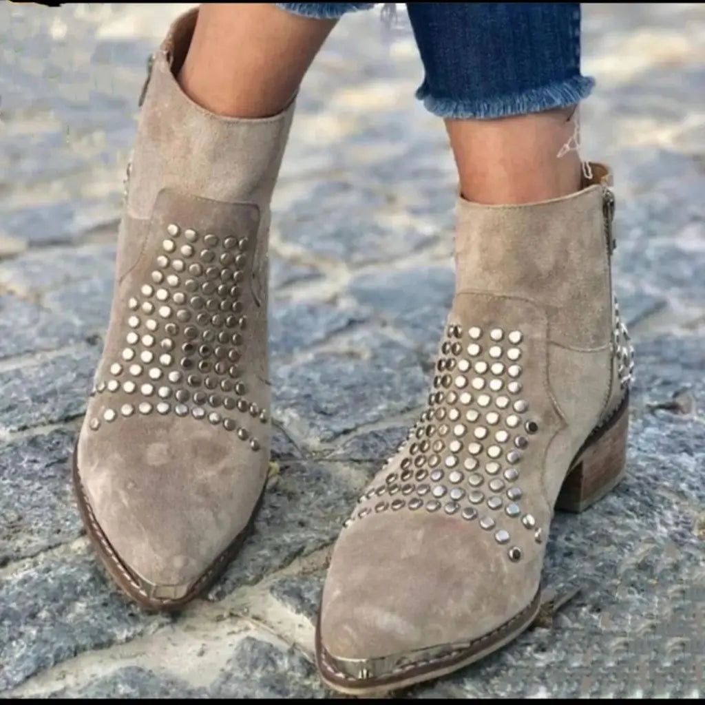 SIMONE | STUDDED POINTED ANKLE BOOTS