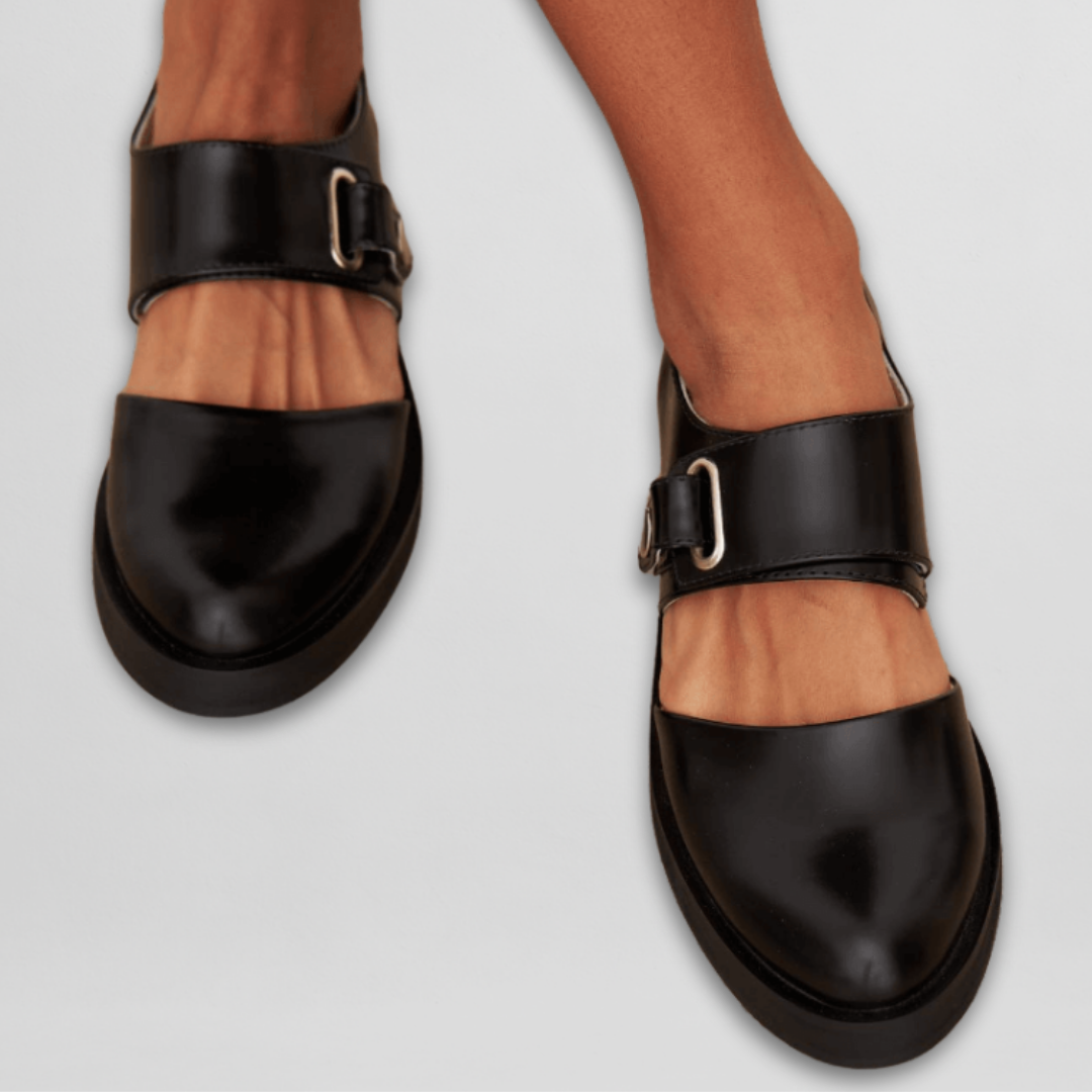 Antonietta | Classic Mary Janes with Adjustable Strap