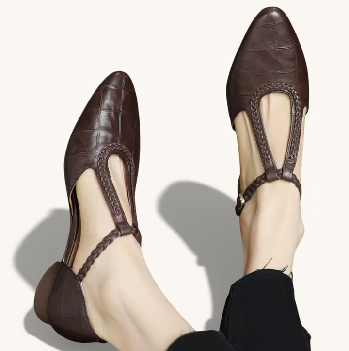 Carla | Classic Mary Janes