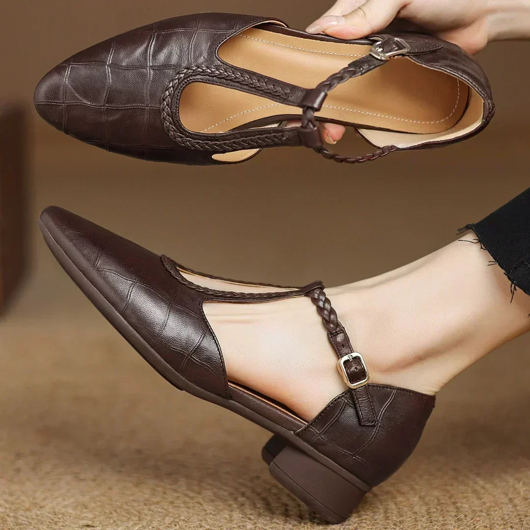 Carla | Classic Mary Janes