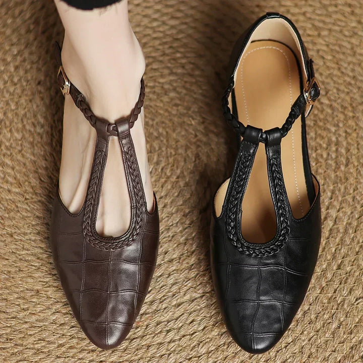 Carla | Classic Mary Janes
