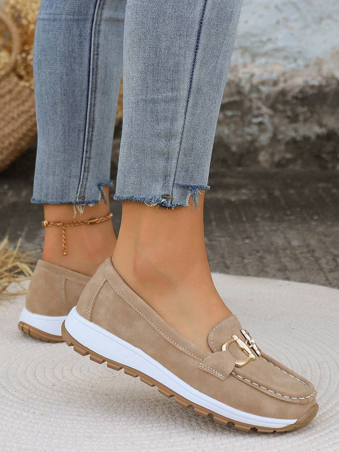 Daniela | Plateau loafers with buckle